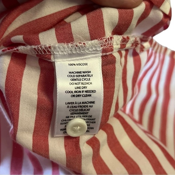 BeachLunchLounge Striped Sleeveless Ana Top - Picture 8 of 8